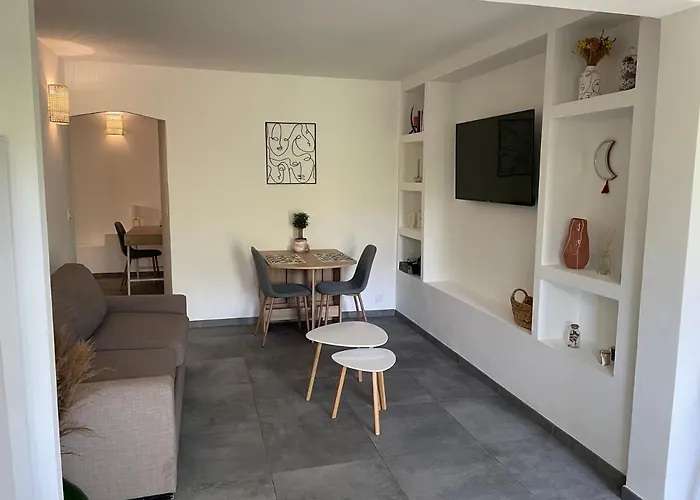 Appartement Avec Jardin Privatif